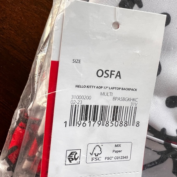 Hello Kitty Backpack - Picture 3 of 3